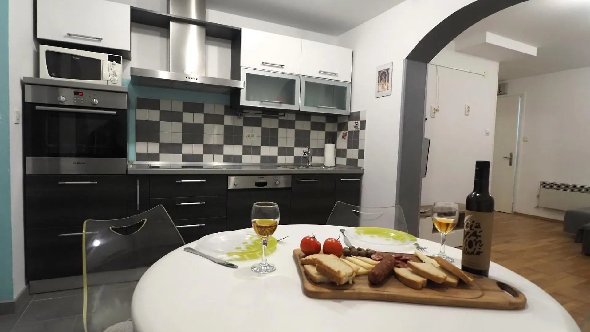Apartment With Garden In Barbariga