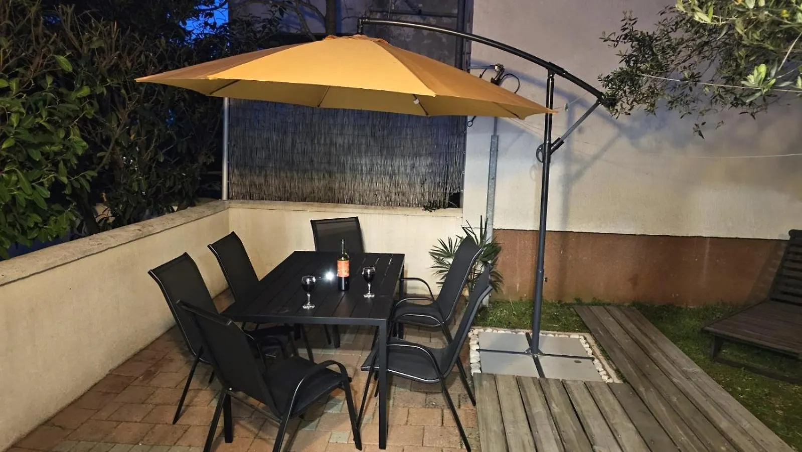 Apartment With Garden In Барбарига Хорватия