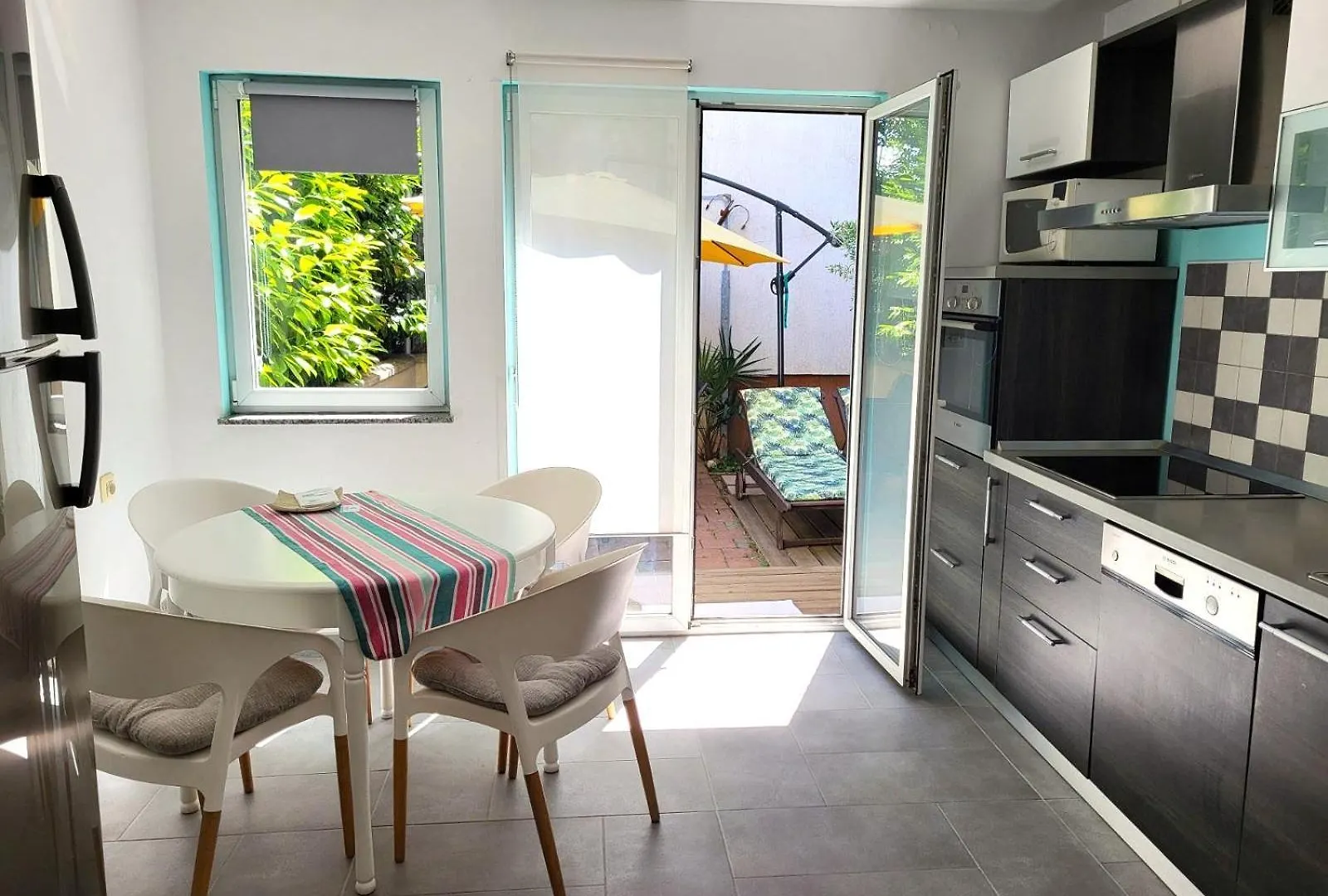 Apartment With Garden In Barbariga